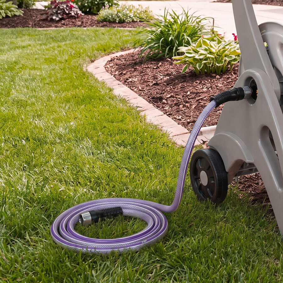 What is a leader hose?